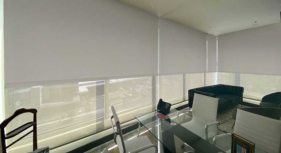 persianas blackout para oficinas